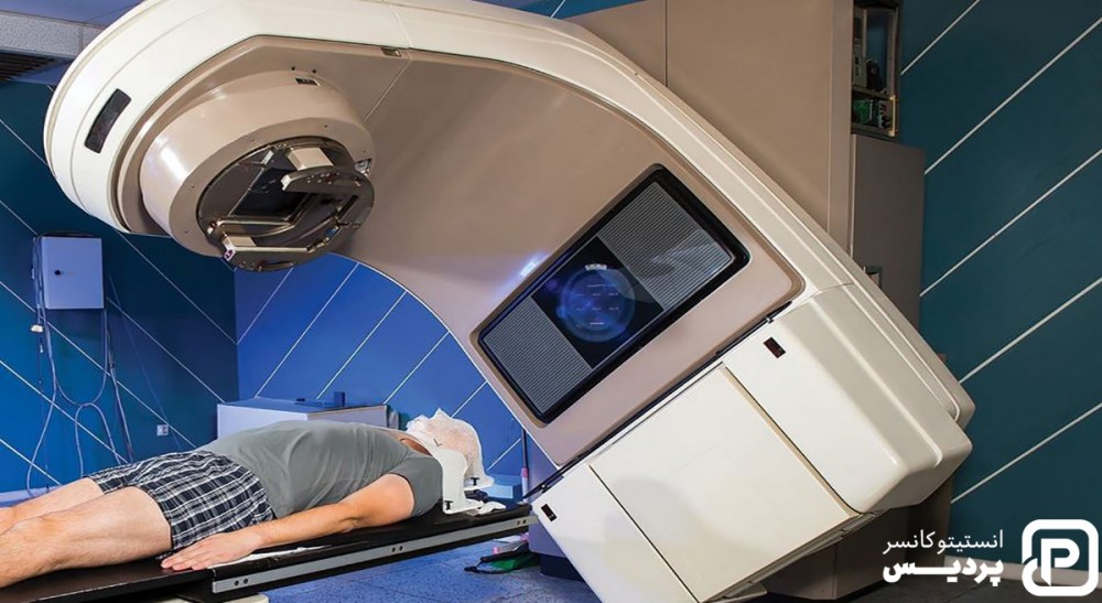 بررسی پرتو درمانی به عنوان یک از روش های درمان سرطان استخوان