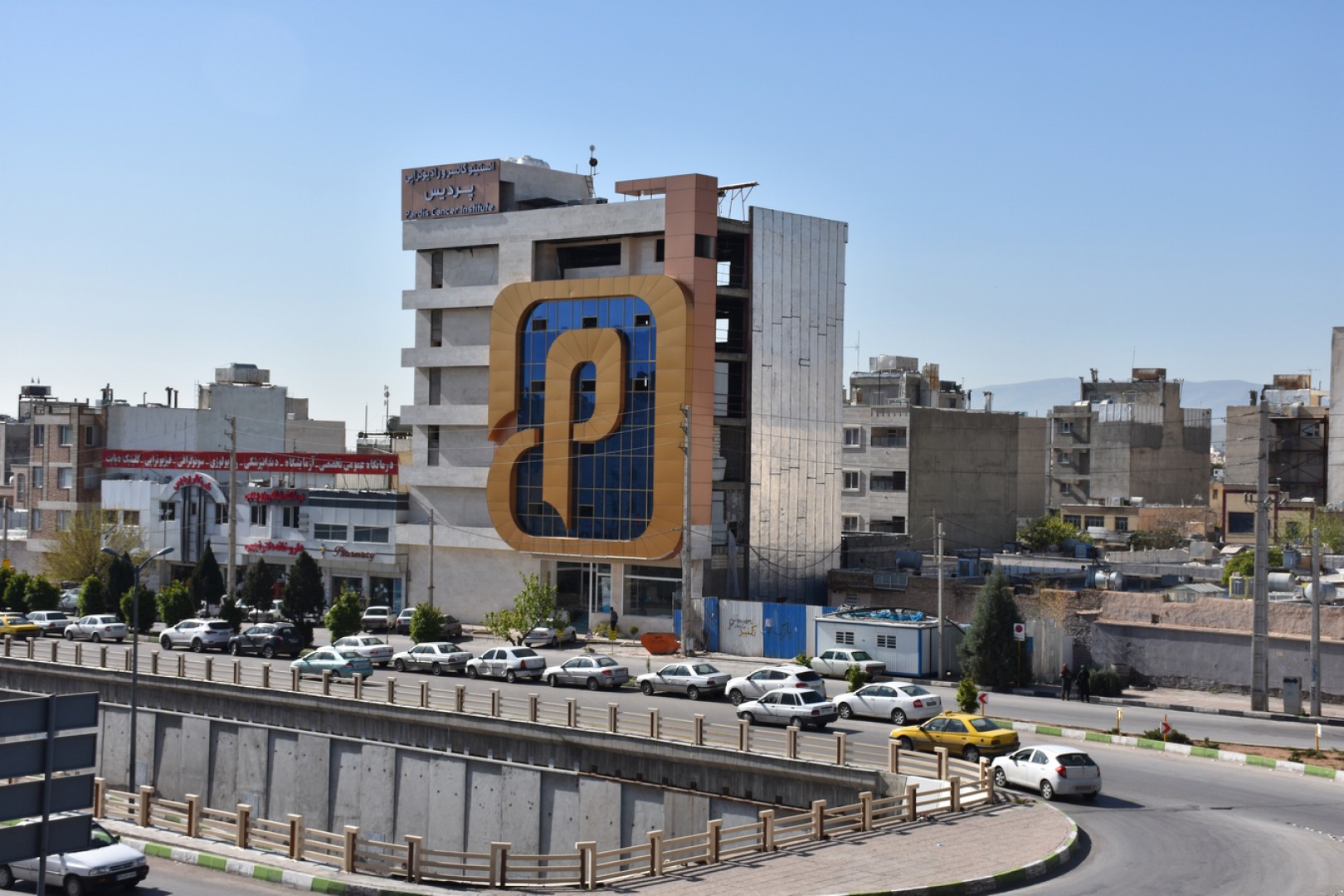 چه کسانی در تیم رادیوتراپی هستند؟ - 1