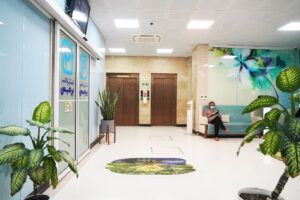 بهترین کلینیک و پزشک شیمی‌درمانی در بوشهر - 13