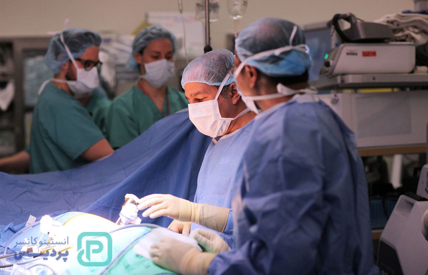 درمان سرطان ریه | معرفی روشهای موثر جراحی، دارویی و پرتودرمانی 2 درمان سرطان ریه | معرفی روشهای موثر جراحی، دارویی و پرتودرمانی - 2